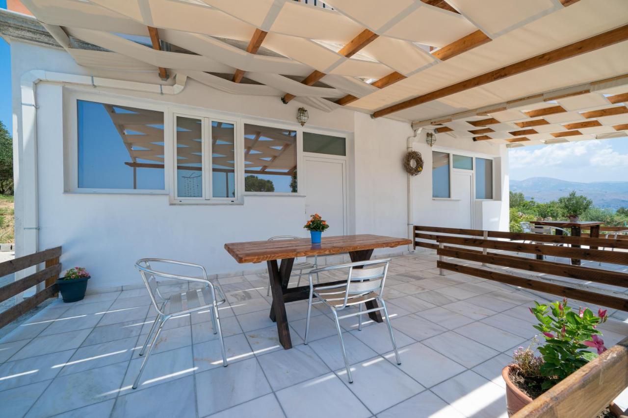 Casa Di Colona - Κόκκινο Apartment Ликсури Екстериор снимка