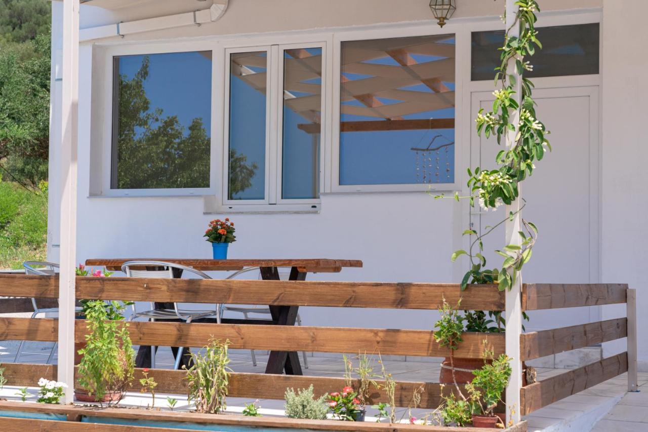 Casa Di Colona - Κόκκινο Apartment Ликсури Екстериор снимка
